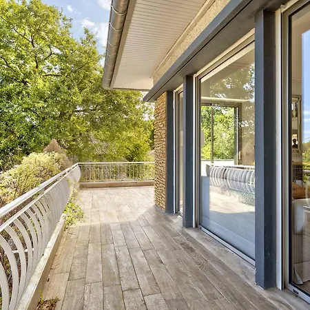 Дом отдыха Maison Avec Jardin Et Terrasses, A 10 Min De La Plage, 6 Ch, 12 Pers, Wifi, Proche Commerces - Fr-1-433-122 Аркашон