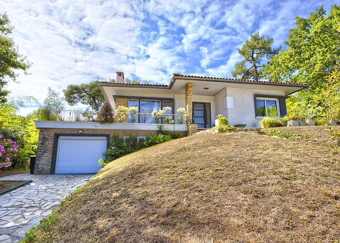 Будинок відпочинку Maison Avec Jardin Et Terrasses, A 10 Min De La Plage, 6 Ch, 12 Pers, Wifi, Proche Commerces - Fr-1-433-122 Аркашон