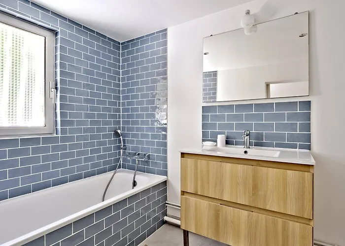 Maison Avec Jardin Et Terrasses, A 10 Min De La Plage, 6 Ch, 12 Pers, Wifi, Proche Commerces - Fr-1-433-122 * Аркашон